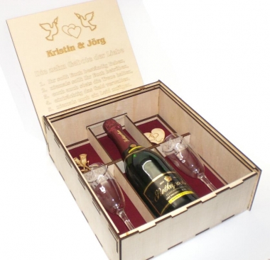 Gravur Sekt  Präsent  4  (Bitte hier klicken um dieses Bild in seiner vollen Größe zu betrachten)