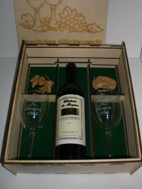Gravur Weinpräsent  2  (Bitte hier klicken um dieses Bild in seiner vollen Größe zu betrachten)