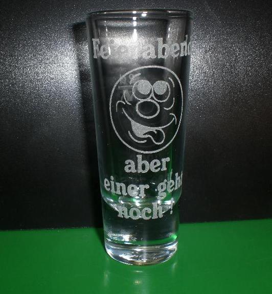 Glasgravur Schnapsglas Feierabend 2
