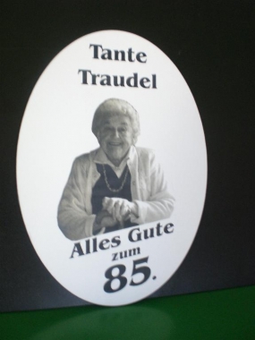 Gravur Tante Traudel (Bitte hier klicken um dieses Bild in seiner vollen Gr&ouml;&szlig;e zu betrachten)