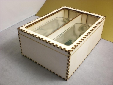 Gravur Holzbox mit Acryldeckel 1 (Bitte hier klicken um dieses Bild in seiner vollen Größe zu betrachten)