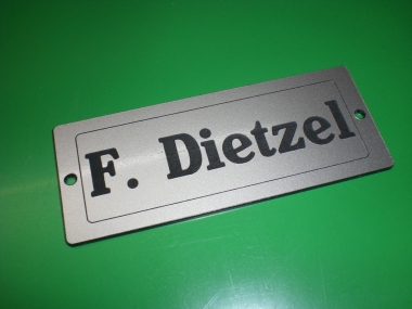 Gravur Türschild Dietzel (Bitte hier klicken um dieses Bild in seiner vollen Größe zu betrachten)